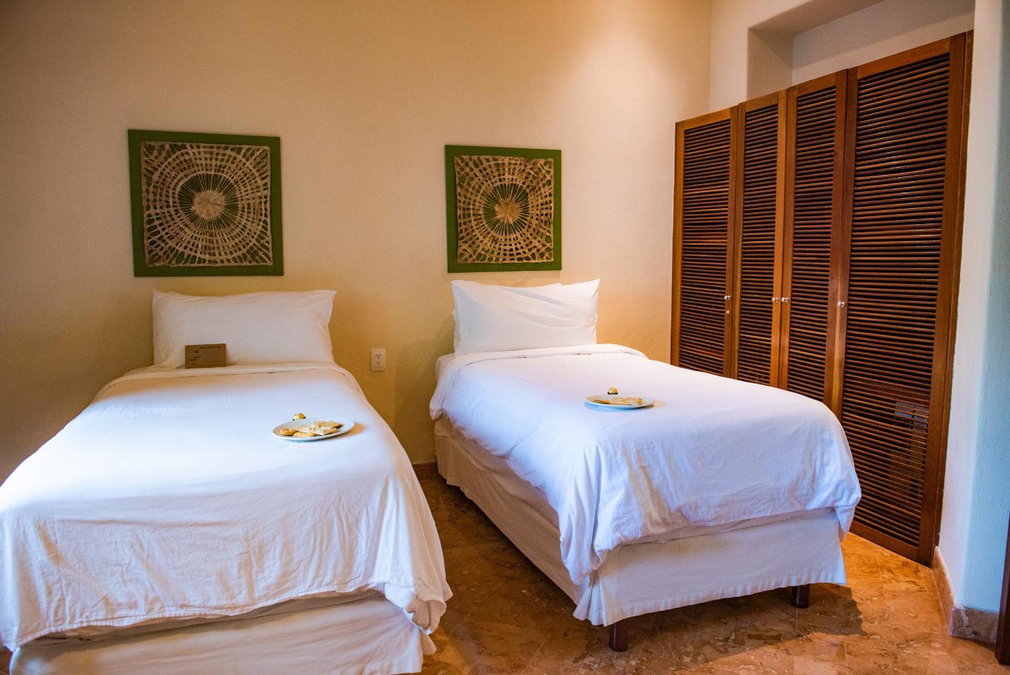 Porto Playa Condo Hotel And Beach Club Playa del Carmen Exterior foto